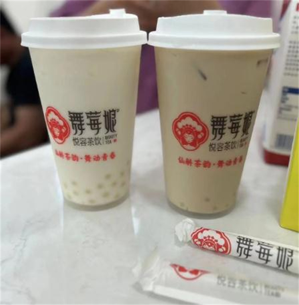 舞莓娘奶茶加盟